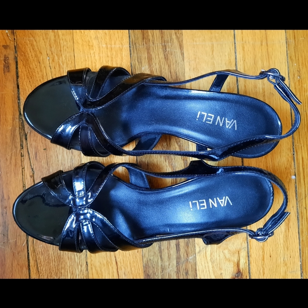 black vaneli heels 7.5